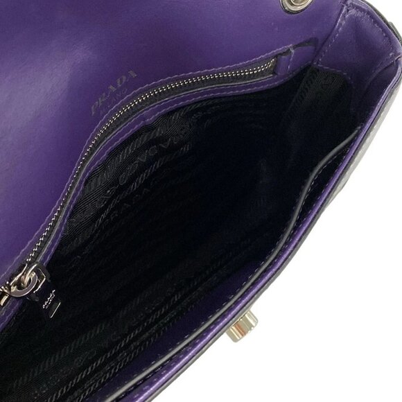 Auth PRADA Purple Patent Leather Shoulder Bag - Picture 11 of 14